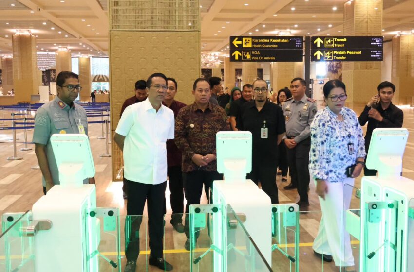 Menkumham Supratman Tinjau Layanan Imigrasi di Bandara Internasional I Gusti Ngurah Rai