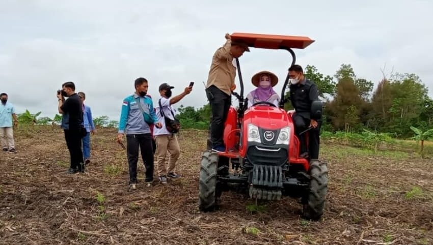 Dinas TPHP Berau Terus Salurkan Bantuan Alsin untuk Tingkatkan Ketahanan Pertanian
