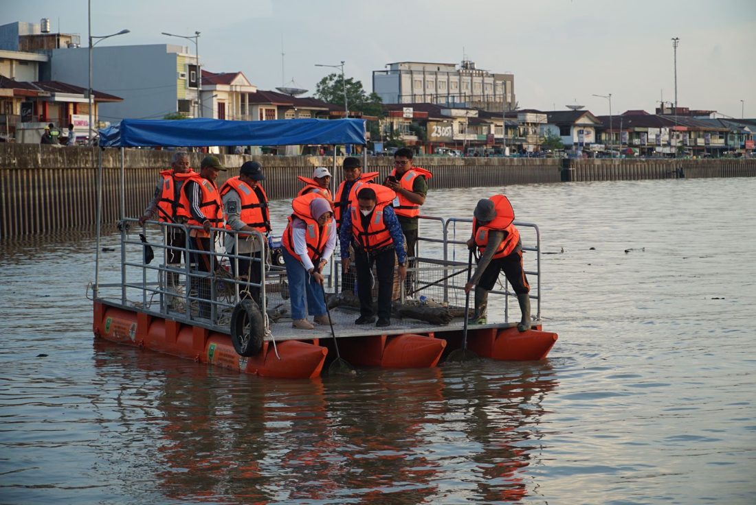 100 Tenaga Pengangkut Sampah Diusulkan Lagi di 2025