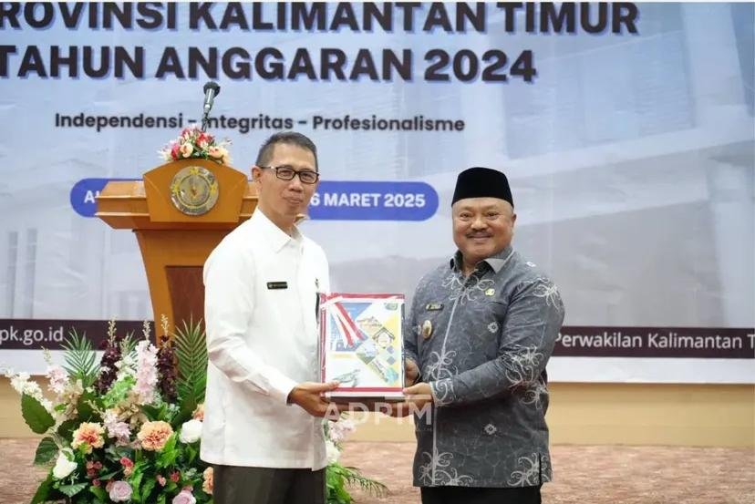 Gamalis Serahkan LKPD ke BPK RI, Harapkan Berau Raih Opini WTP