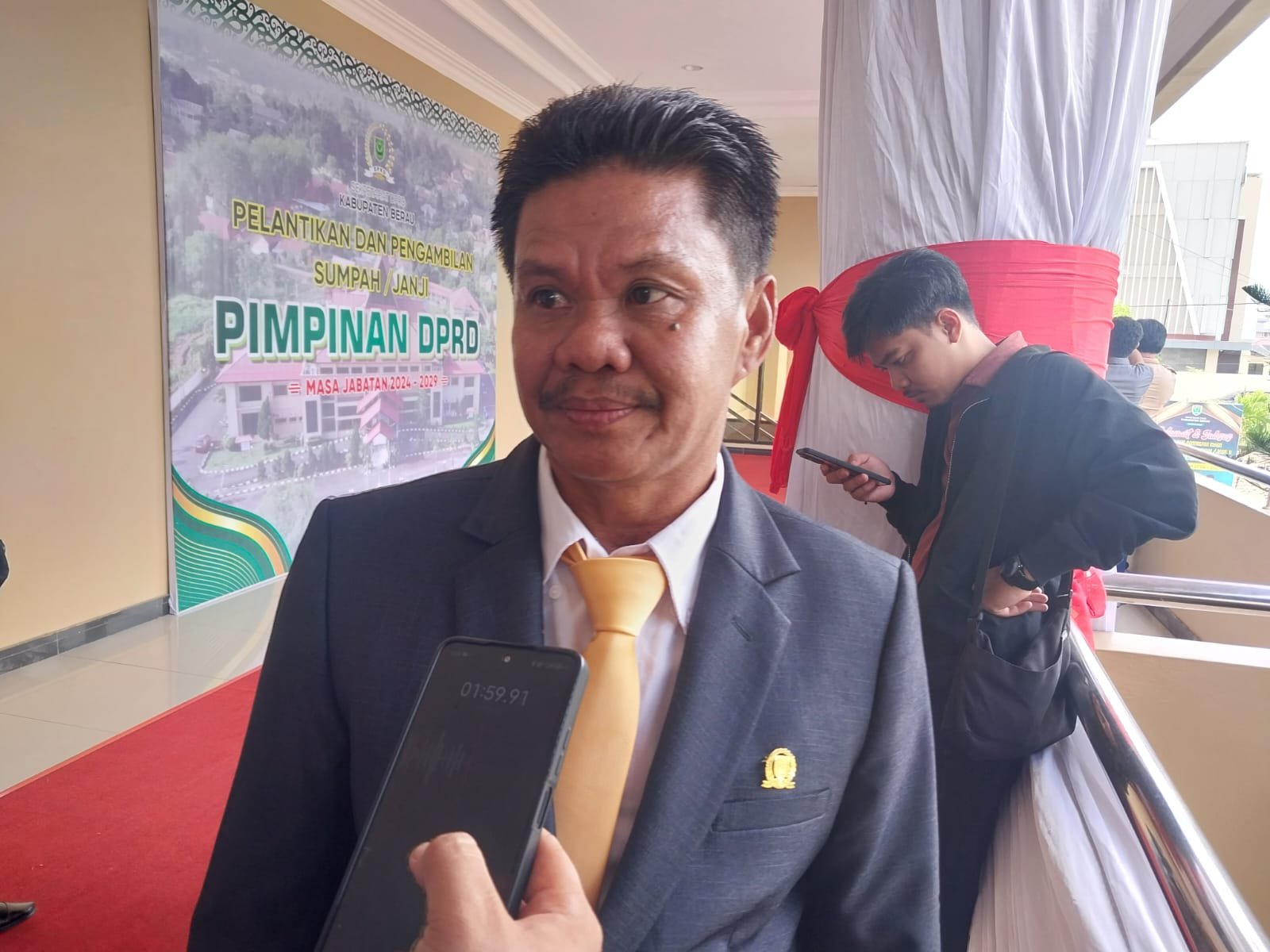 Kuota Penerima Beasiswa Berau Cerdas Berkurang, Frans Lewi Minta Tambahan Anggaran