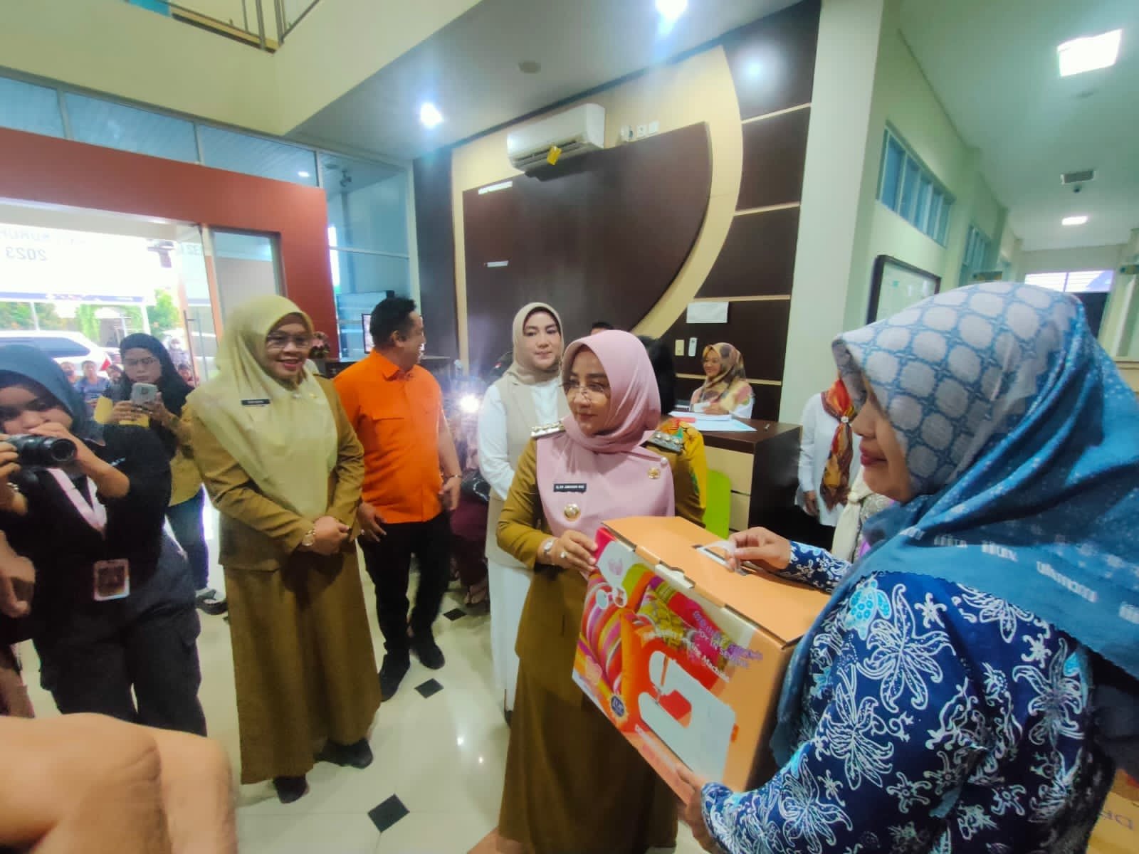 Serap 1.220 Tenaga Kerja, IKM Diharapkan Terus Berkontribusi Bagi Perekonomian Daerah