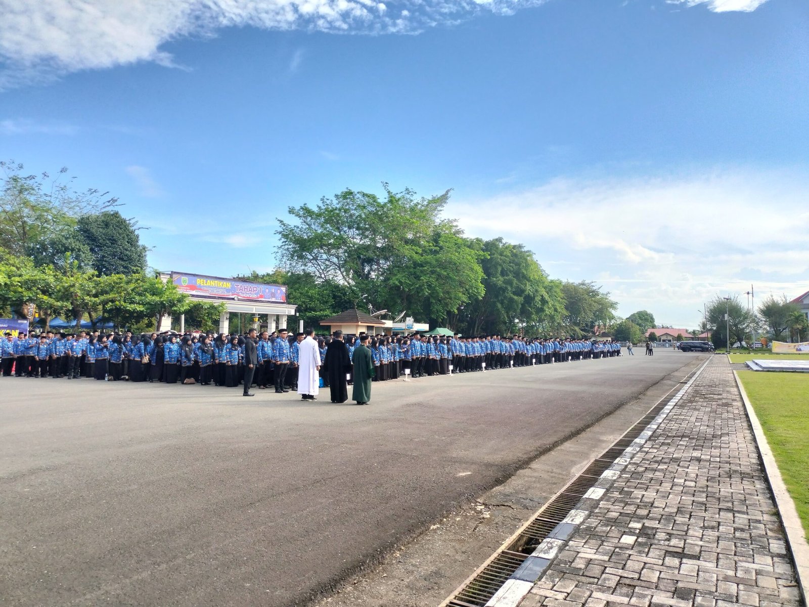 Ketua DPRD Tekankan Profesionalisme dan Disiplin PPPK yang Baru Dilantik