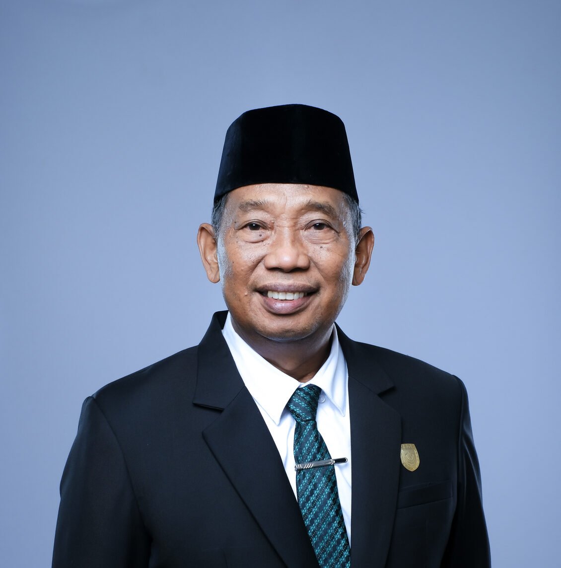 Fasilitas dan Tenaga Pengajar Masih Kurang