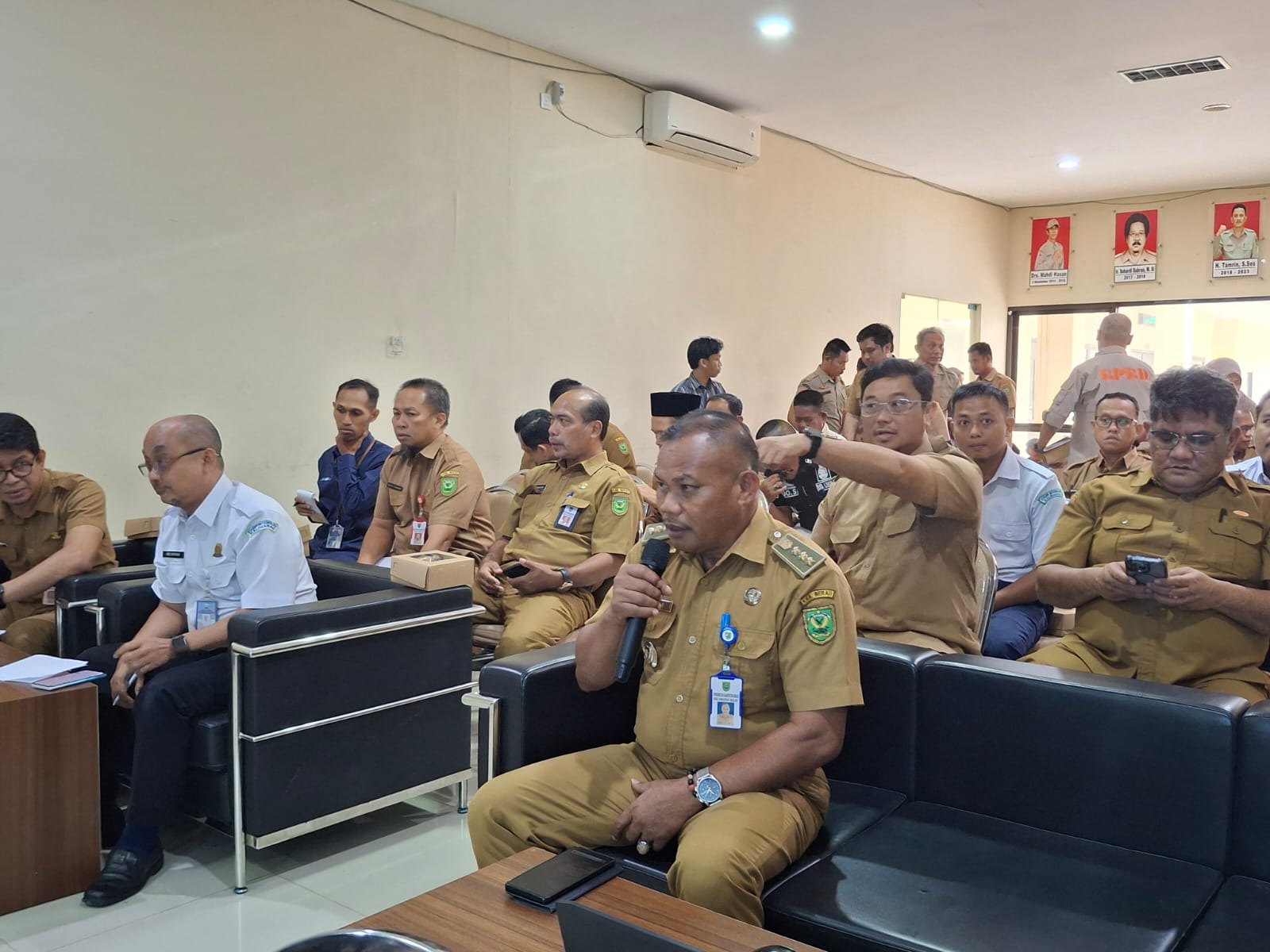 Camat Kelay Minta PUPR Perbaiki Jembatan dan Jalan Rusak Akibat Banjir