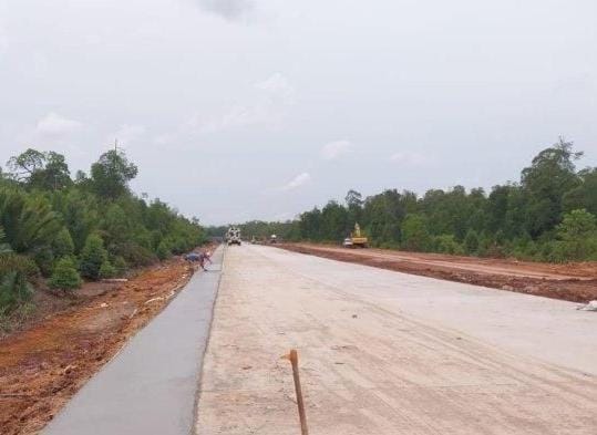 Pembangunan 2,3 Km Jalan Menuju Pelabuhan Mantaritip Dilanjutkan Tahun Ini