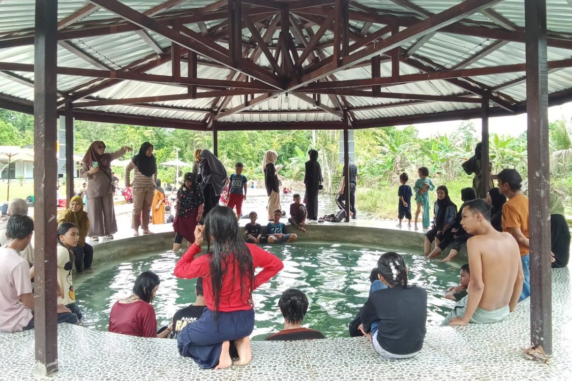 Jadi Destinasi Unggulan, Fasilitas Wisata Air Panas Pemapak Terus Dilengkapi