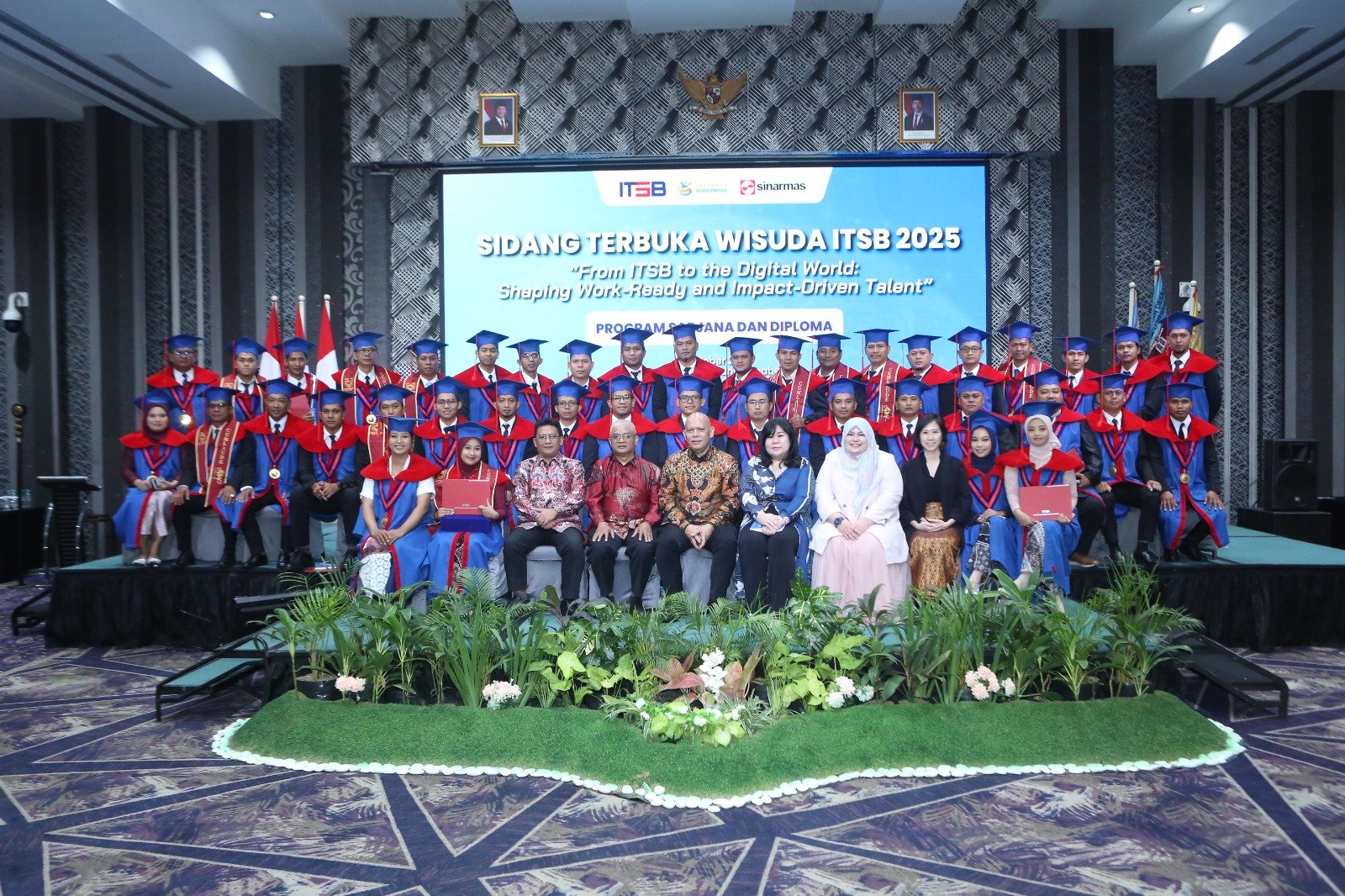 40 Mahasiswa Berau Lulus dari ITSB Melalui Program Beasiswa PT Berau Coal