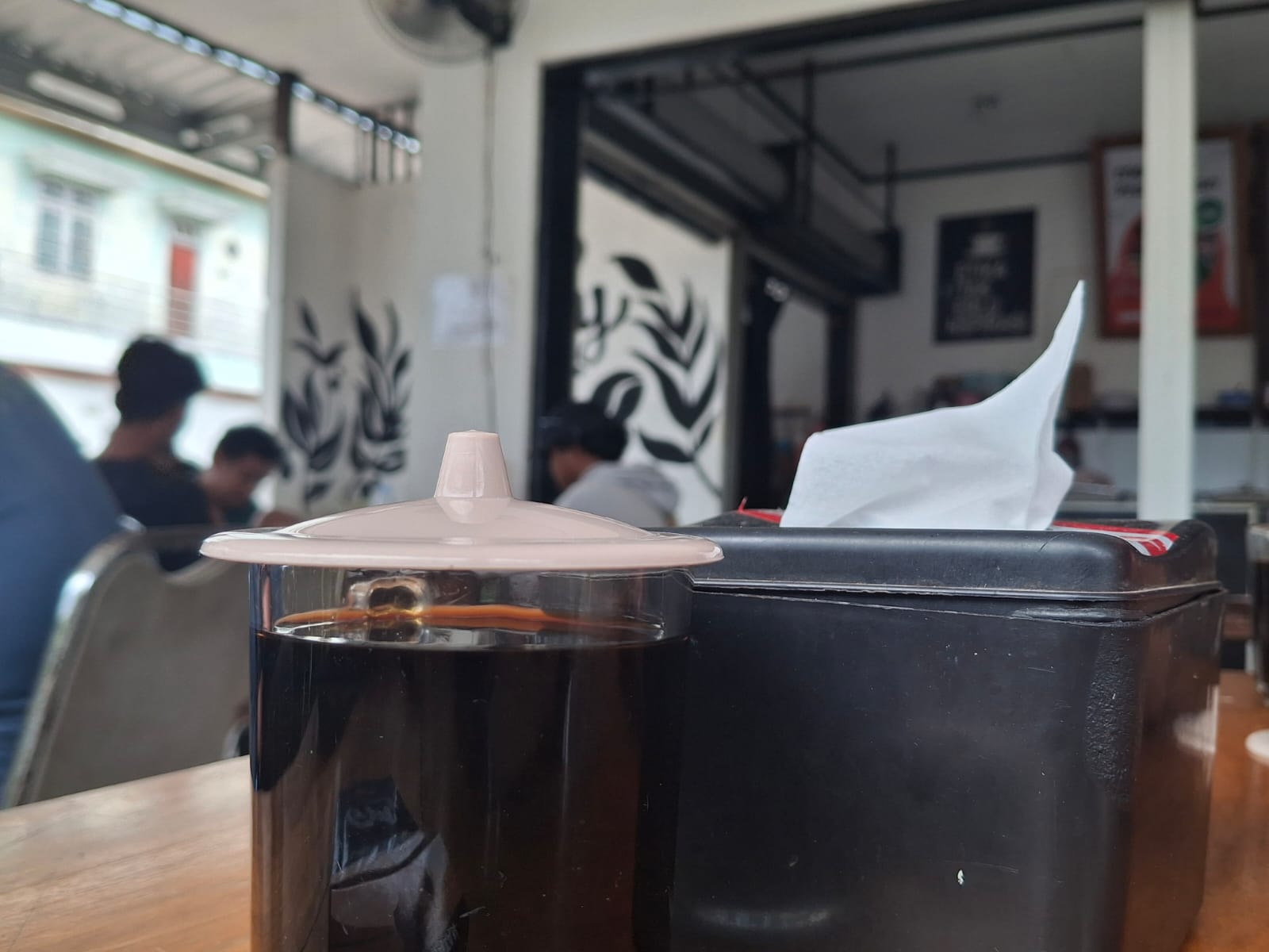 Marak Bermunculan, Perlu Regulasi Atur Warkop 24 Jam