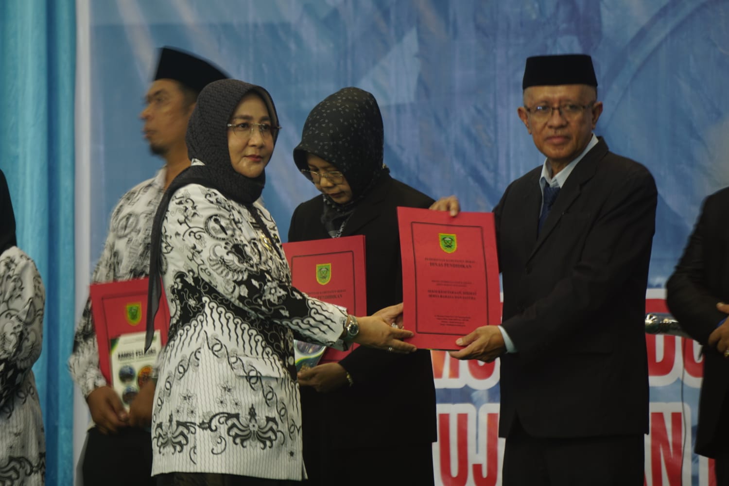 Jadi Mulok di Sekolah, Pemkab Luncurkan Kamus Bahasa Banua