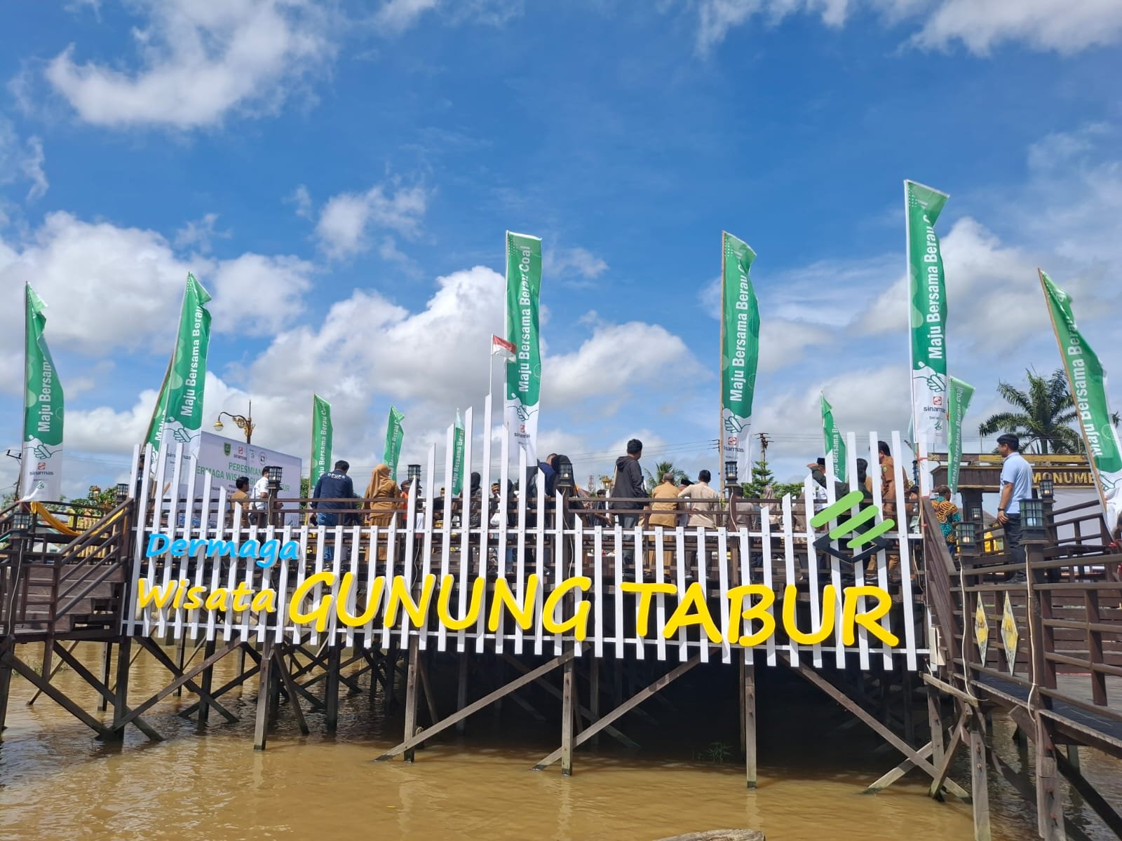 Dermaga Wisata Gunung Tabur Kembali Hadirkan Komitmen Berau Coal Majukan Daerah