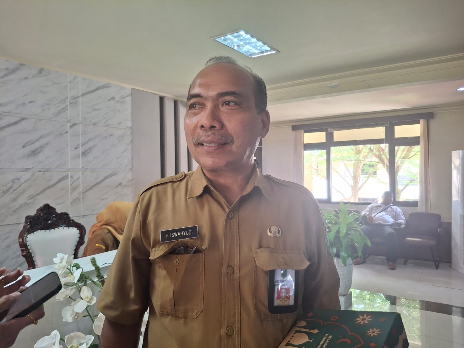 12.000 Penerima BLT Dipertahankan, UEP Dibantu Provinsi