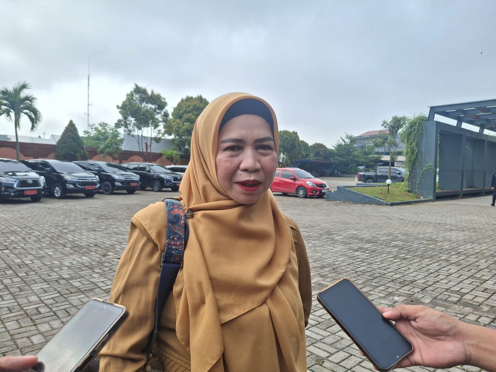 Pembatasan Akses Medsos bagi Remaja, Pengawasan Orang Tua Perlu Ditingkatkan