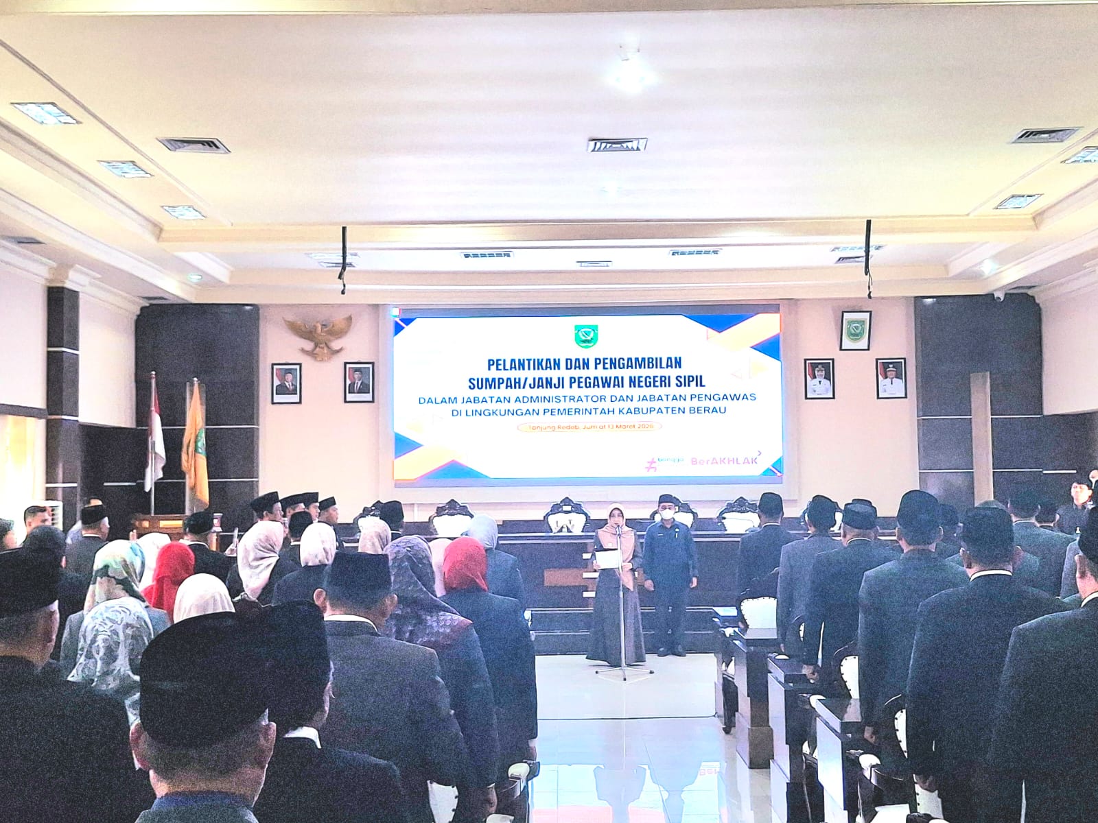 Lantik 119 Pejabat Adminstrator dan Pengawas, Bupati Tekankan Dedikasi dan Profesionalitas