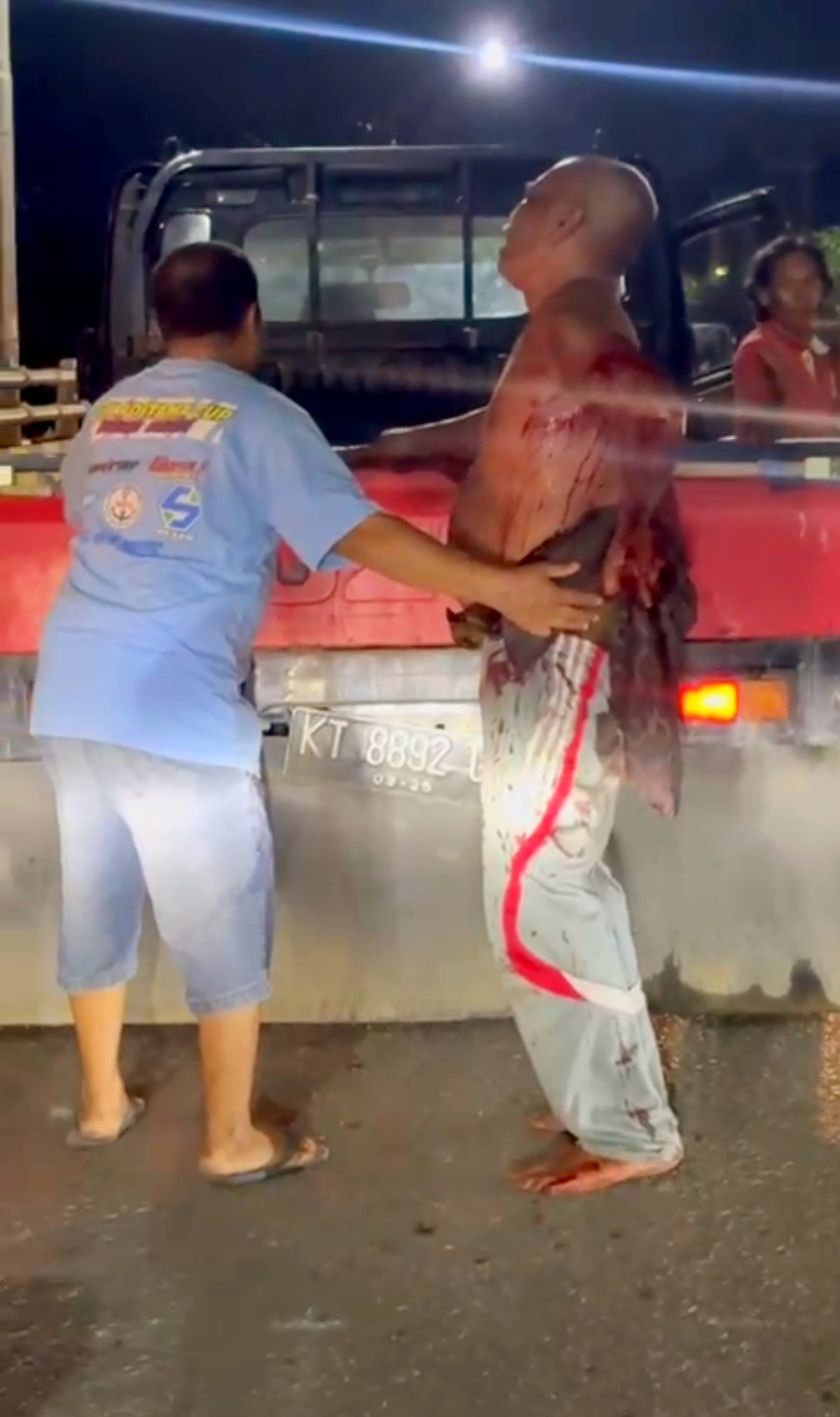 Pemilik Rumah di Tanjung Redeb Kritis Ditikam Maling yang Bersembunyi di Balik Pintu