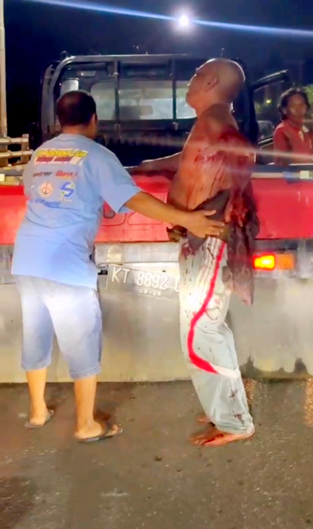 Pemilik Rumah di Tanjung Redeb Kritis Ditikam Maling yang Bersembunyi di Balik Pintu