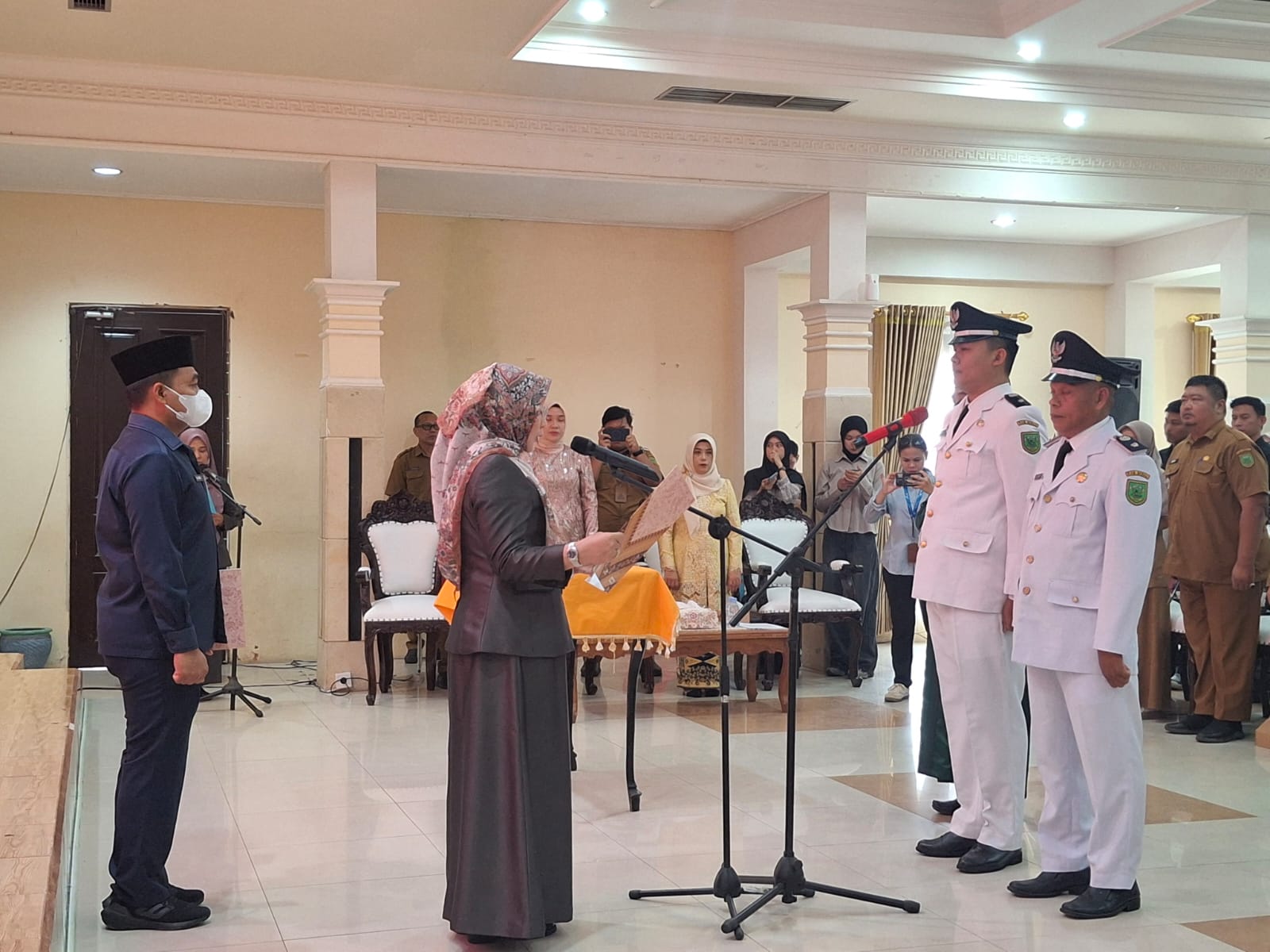 Waktu Mengabdi Singkat, Bupati Minta Pj Kakam Suaran dan Bangun Kerja Optimal dan Profesional