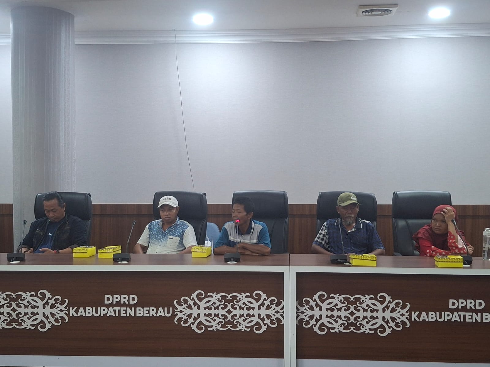Belum Ada Ganti Rugi, Warga Gunung Sari Bawa Permasalahan dengan PT BBA ke DPRD Berau