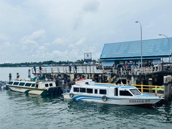 Gerakan Massal Juni: Misi Disbudpar Berau Mengubah Wajah Tanjung Batu