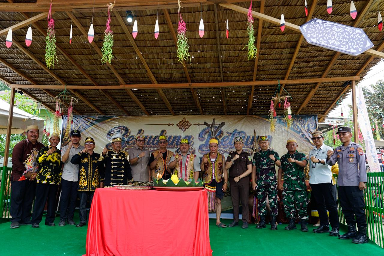 Sinergi Berau Coal dan Mitra Kerja Dorong Bekudung Betiung Tembus KEN