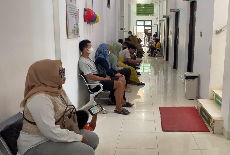 Karhutla Melanda Berau, Kabut Asap Ancam Kesehatan: ISPA Tembus 3.288 Kasus