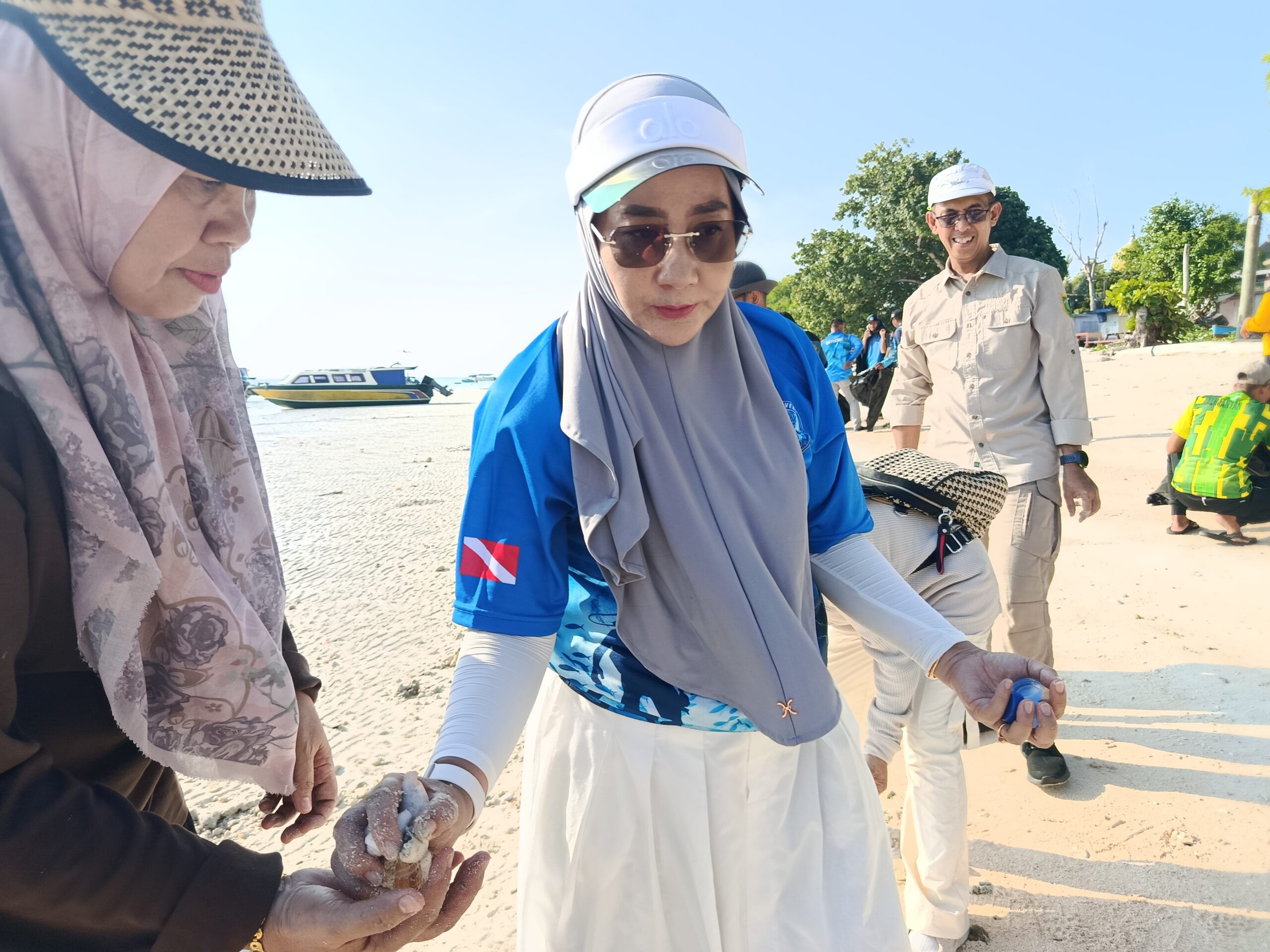 Sri Juniarsih Mas Dorong Potensi Ekonomi Sampah Maratua