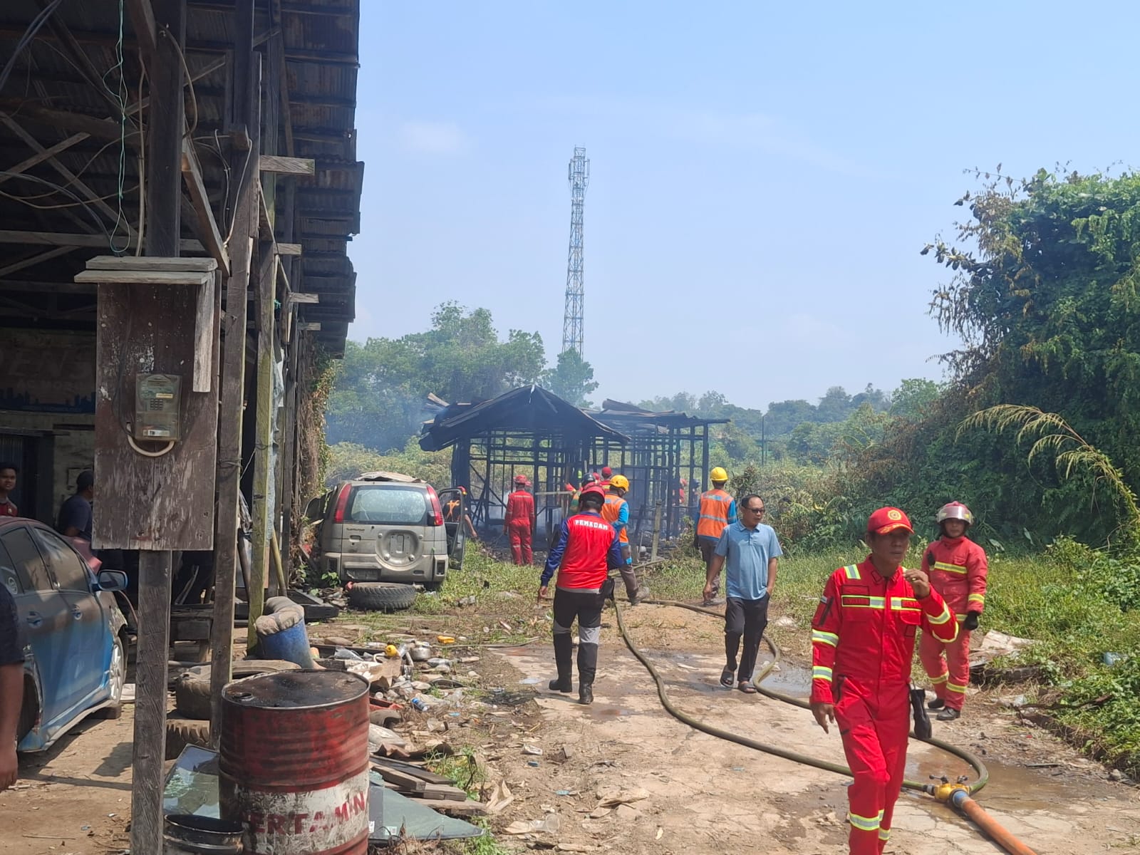Kebakaran Hanguskan Satu Rumah di Haji Isa III, Api Berhasil Dipadamkan dalam 20 Menit