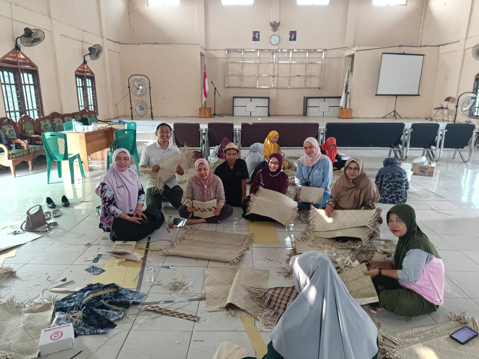 Anyaman Pandan Bebanir Bangun Naik Kelas, Siap Dobrak Pasar Luar Berau