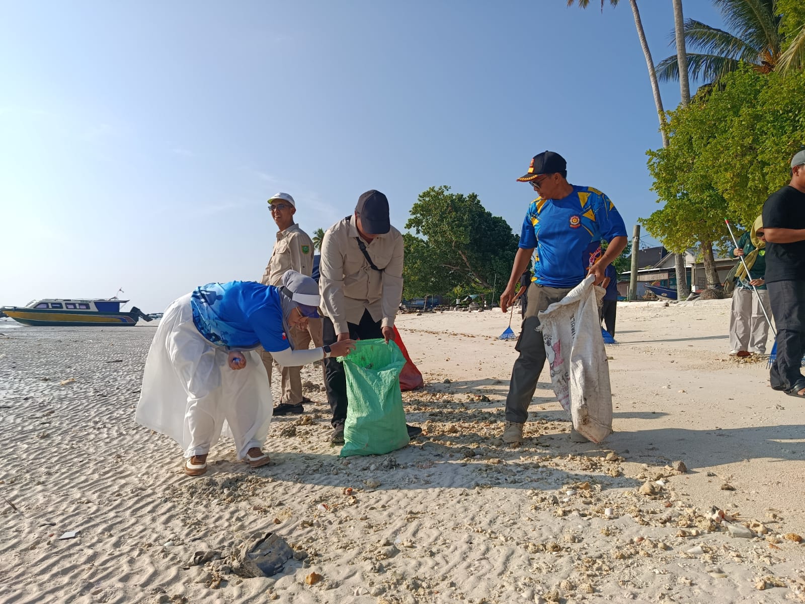 Selamatkan Ekosistem Pesisir, Warga Maratua Pacu Pariwisata Berkelanjutan