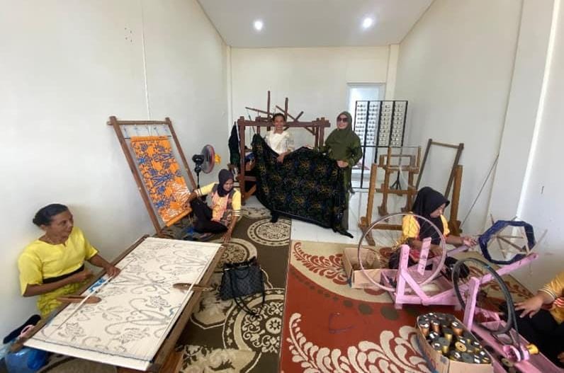 Target Jadi UPT, Rumah Tenun Sukan Tengah Berau Siap Rambah Kerajinan Rotan dan Pandan