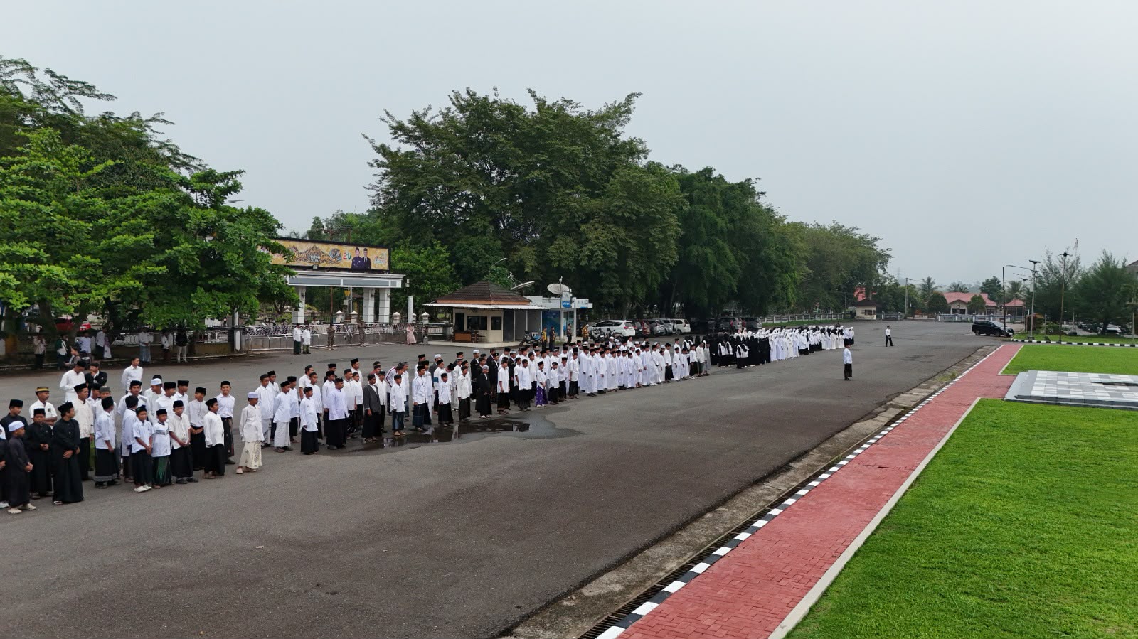 Menuju Indonesia Emas 2045: Santri Berau Dituntut Kuasai Iptek dan Jaga Moral Bangsa