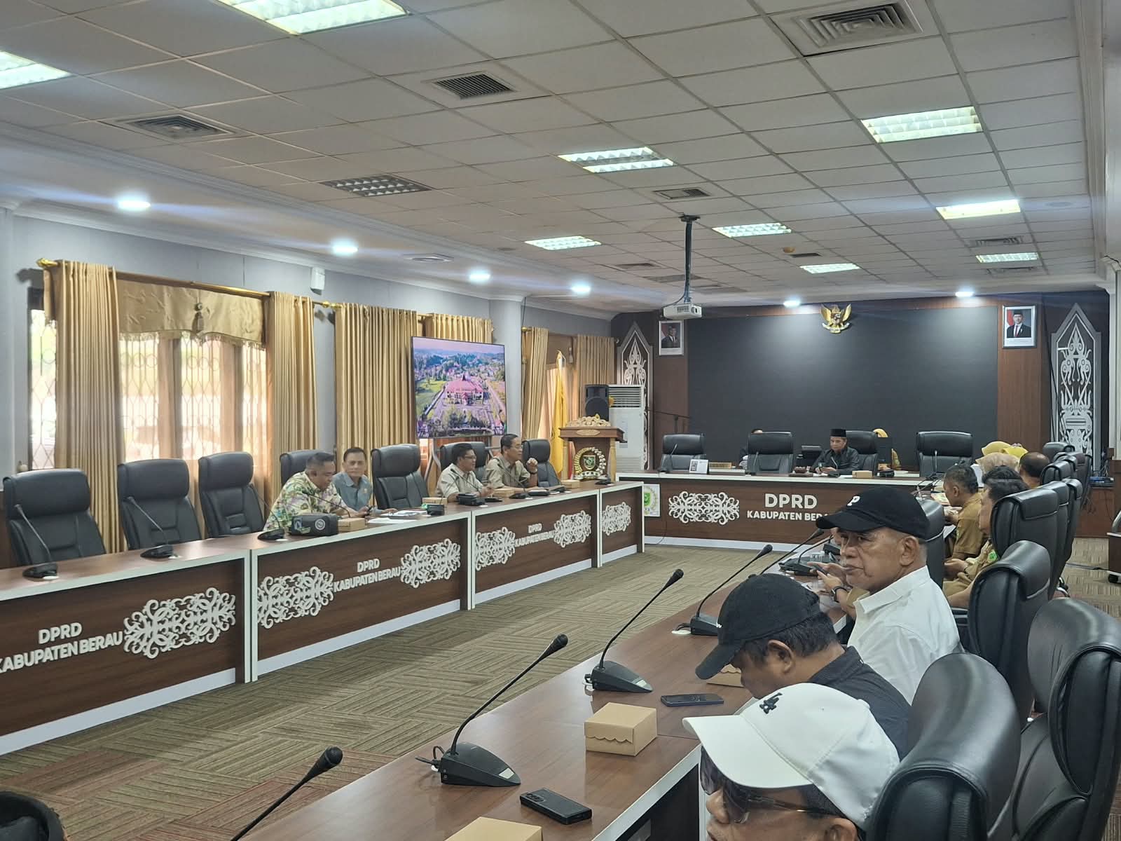 Bahas Pengadaan Barang dan Jasa, RDP DPRD Berau Minim Kehadiran Anggota Komisi III dan Dinas Teknis